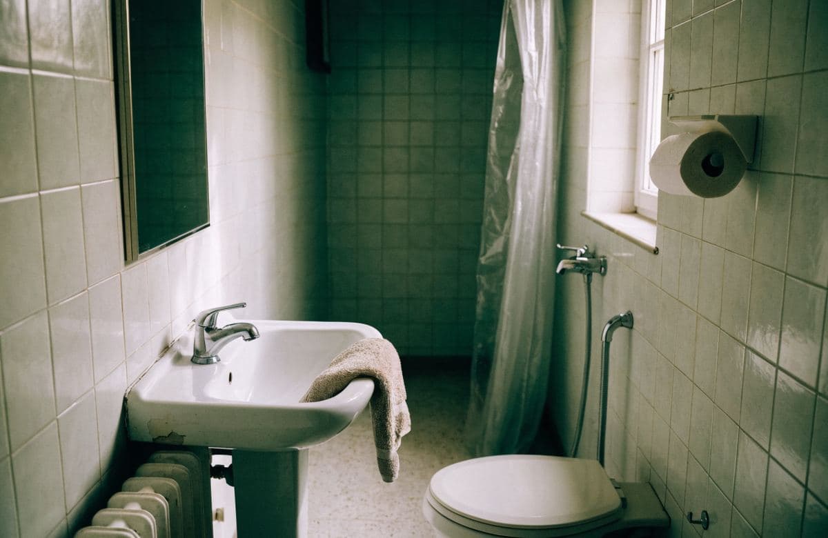 Illustrative small bathroom with very limited storage